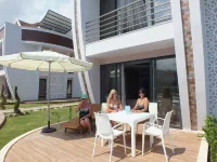 HAN-De Homes Hotels in 