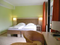 Waldhotel Wandlitz Hotels in Wandlitz