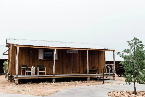 Saltbush Retreat
