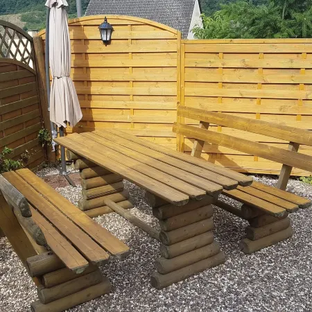 Modern Holiday Apartment with Large Garden Near the River Moselle