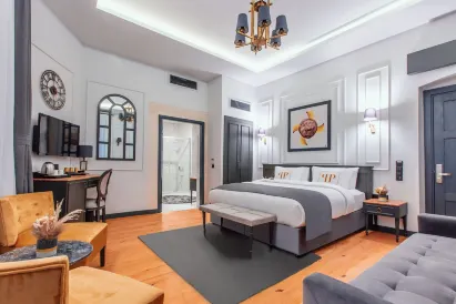 Ferman Port Hotel - Special Category