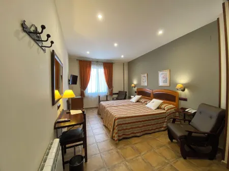 Hospedium Hotel Retiro del Maestre Отели в г. Кампо де Калатрава