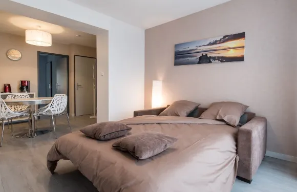 包葛因公寓酒店