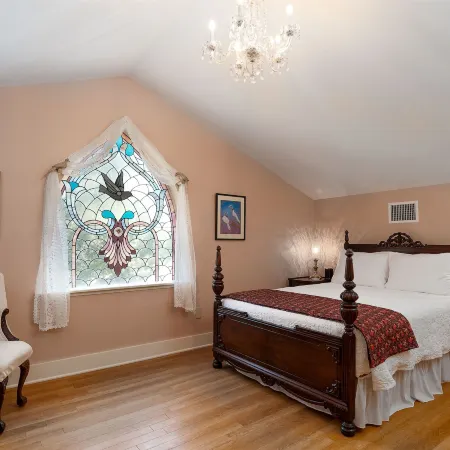 Oaklea Mansion Bed and Breakfast