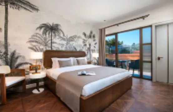 Genesis Hotel
