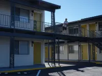 Motolodge Hotels in Pendleton