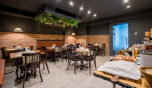 빈티지 호텔 컬렉션의 갈라바니