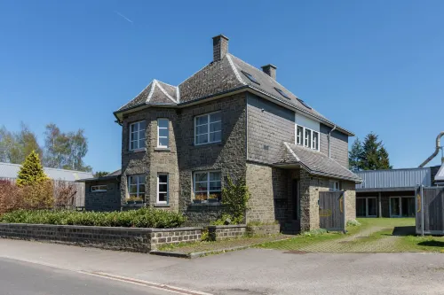 Group Cottage in Sourbrodt