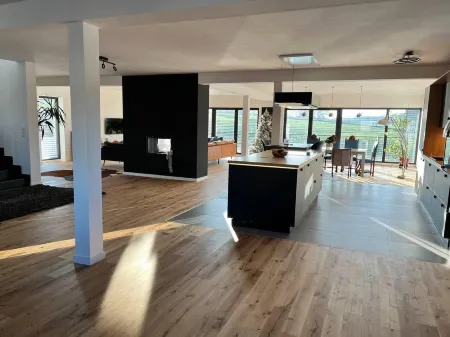 House - Sleeps 8 - Pets Ok - Garden - Parking Отели в г. Вианден