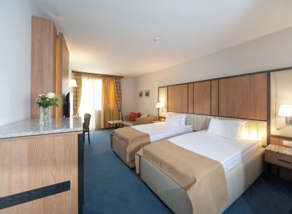 Legends Hotel