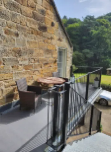 Mulgrave Country Cottage