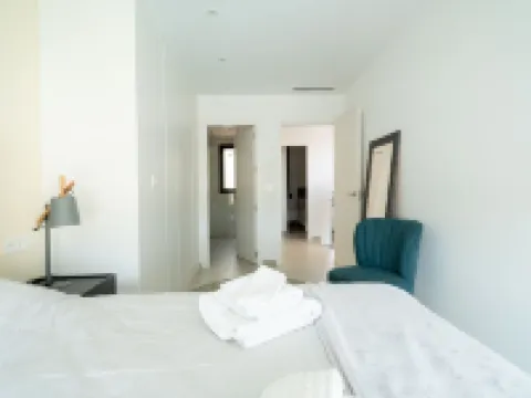 靠近海岸的羅哈萊斯別墅，帶泳池