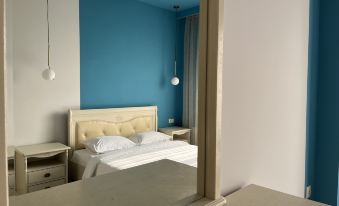 Rooftop City View Apartments