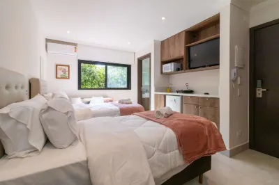 360 Liberdade by Housi Hotels in Vila Re