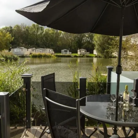 Rosedale Lakeside Lodge