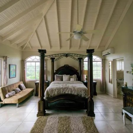 Retreat Guesthouse Luxury Suites Отели в г. Коррал Спринг