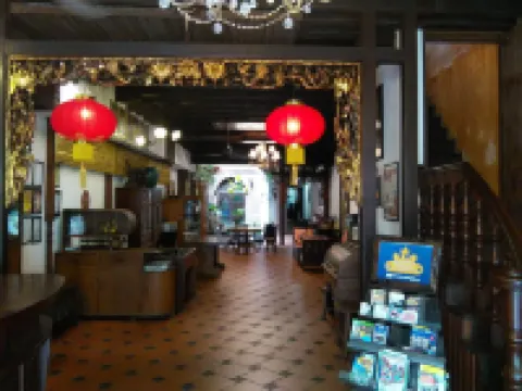 Kuching Waterfront Lodge