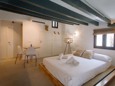 Alojamientos la Vila Mayor 36 by Seaward Suites