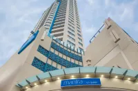 Mantra on Queen - 4-Star