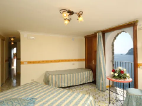 La Locanda Del Fiordo Hotels in Furore