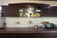 Blanjong Homestay by Ecommerceloka - Cheap