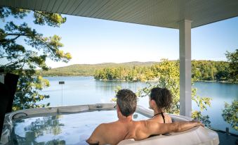 Ripplecove Hotel & Spa