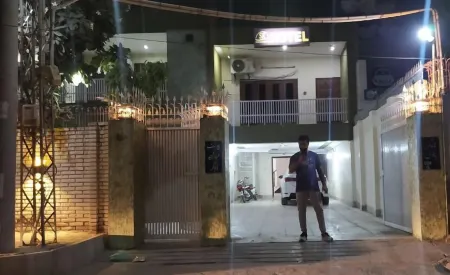 Shelton Royal Hotel Отели рядом с достопримечательностью «Multan Arts Council»