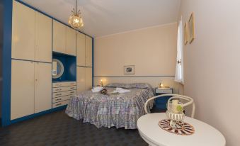 Nicoletta's Lake View Stresa - Happy Rentals