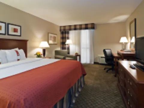 Holiday Inn & Suites CINCINNATI-EASTGATE (I-275E) by IHG Hotels in Clermont County