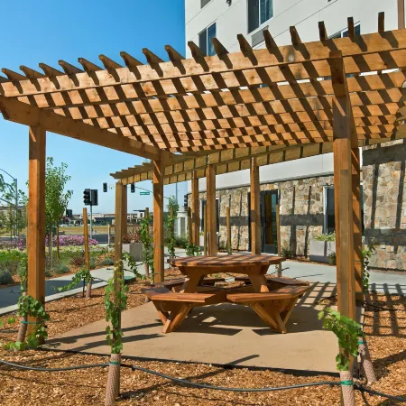 Oxford Suites Sonoma - Rohnert Park