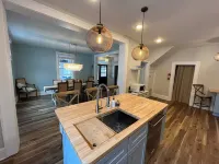 Peace of Pepin 3BR house with 2nd Story Hot Tub and Across from Public Beach Hotels in Pepin