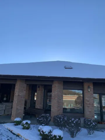 New Martinsville Inn Hotels in 