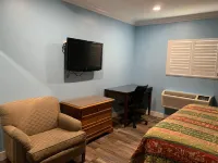 Redondo Beach Motel - LAX Hotels in Gardena