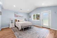 New home in a Quiet Cul-De-Sac near Ocean and State Park