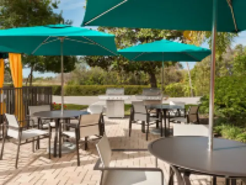 ハンプトン  イン  エレントン / ブレーデントン マナティのホテル