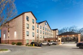 Best Western Inn  Suites - Midway Airport