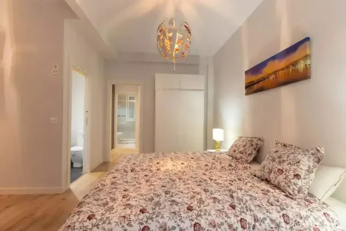 Apartamento Entero Para 4+1 en Bilbao La Vieja