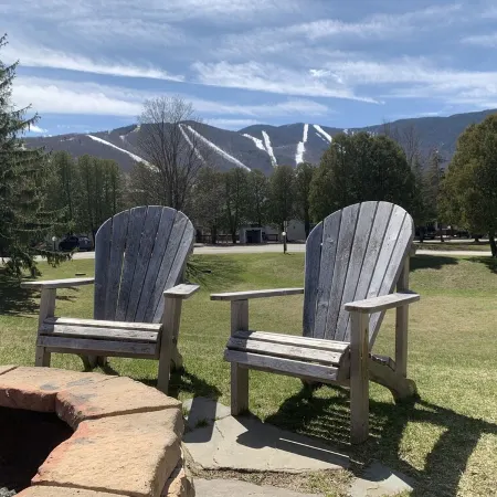 Year Round Green Mountain Escape - Ski - Swim - Tennis - Hike - Golf