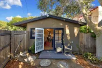 Tranquil Retreat - Private Yard, Smart TV, Beach Access Hotels near SEPHORA