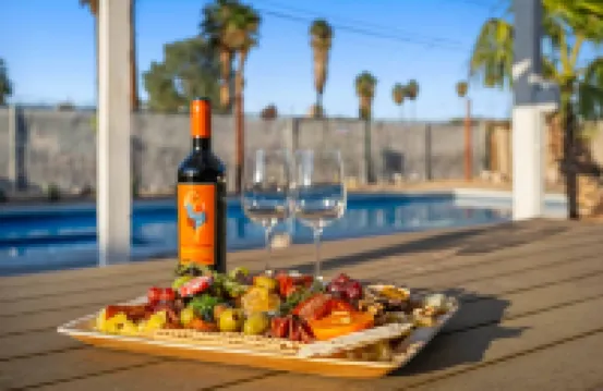 Luxury Pool and Fire Pit - Stunning Desert Oasis Retreat