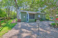 Private Water Access and Scenic Outdoor Space - Charming Cottage Oasis Hotels in Wimberley