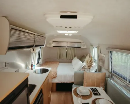 Finger Lakes Treehouse Hotéis em Sodus