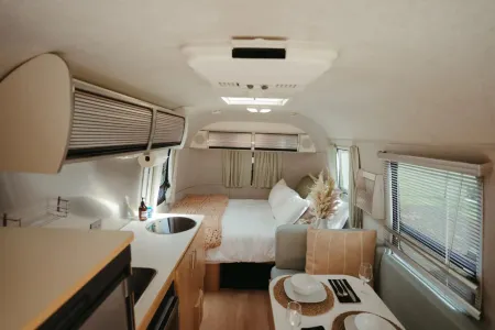 Finger Lakes Treehouse Отели в г. Содус Пойнт