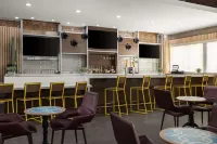 Home2 Suites by Hilton Phoenix Downtown - Bar