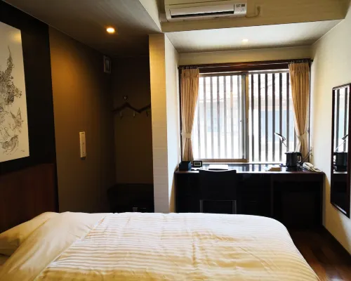 B and B Atodo Hotels in Ama