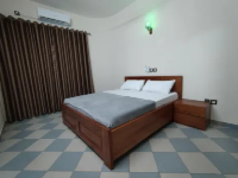 Executive 3 Bed Rooms Apartment in Cotonou Hotels in 