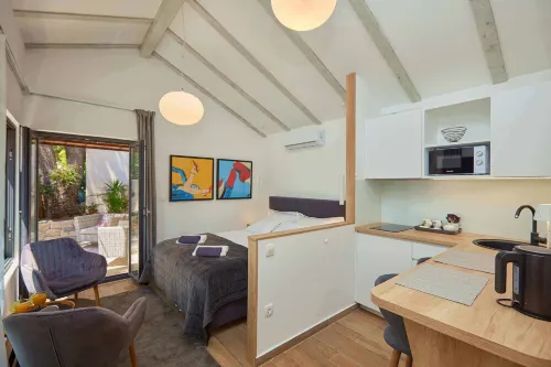 Apartments Silva Hotels in Orasac