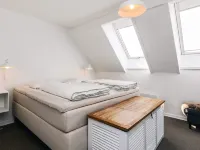 4 Person Holiday Home in Borre Các khách sạn gần GeoCenter Møns Klint
