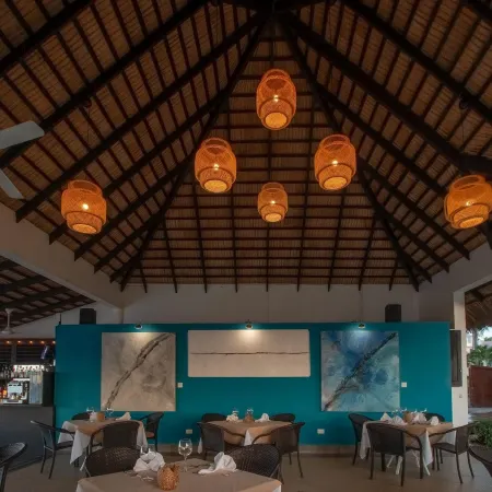 Velero Beach Resort