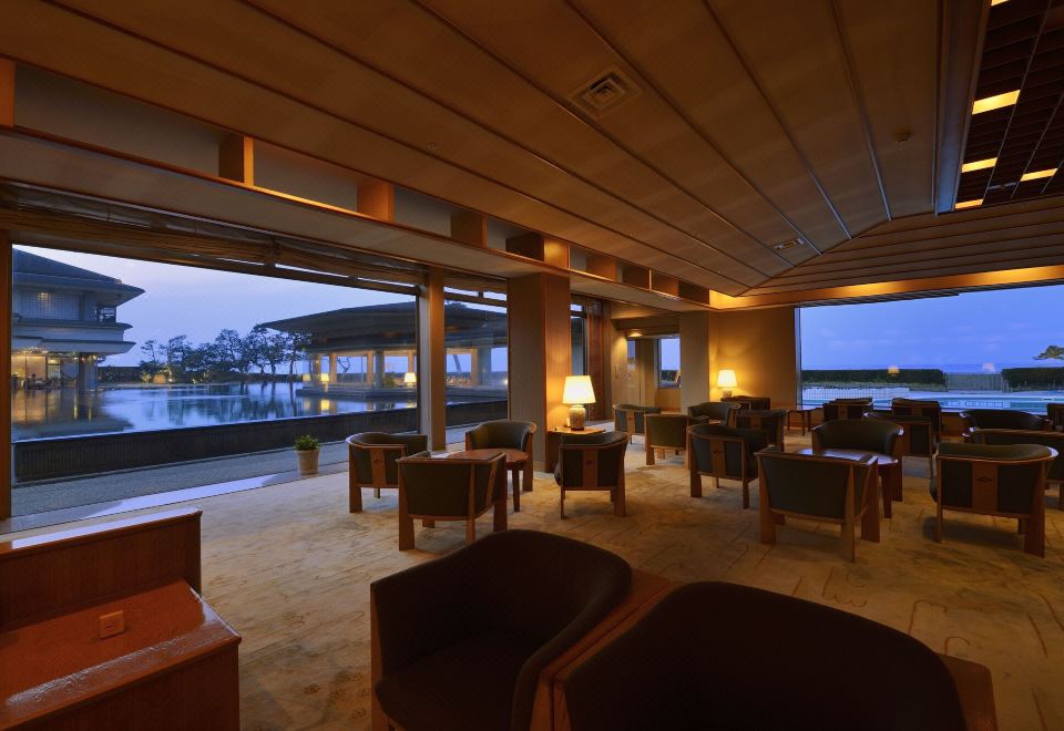 가이케 그랜드 호텔 덴스이 객실 바다뷰